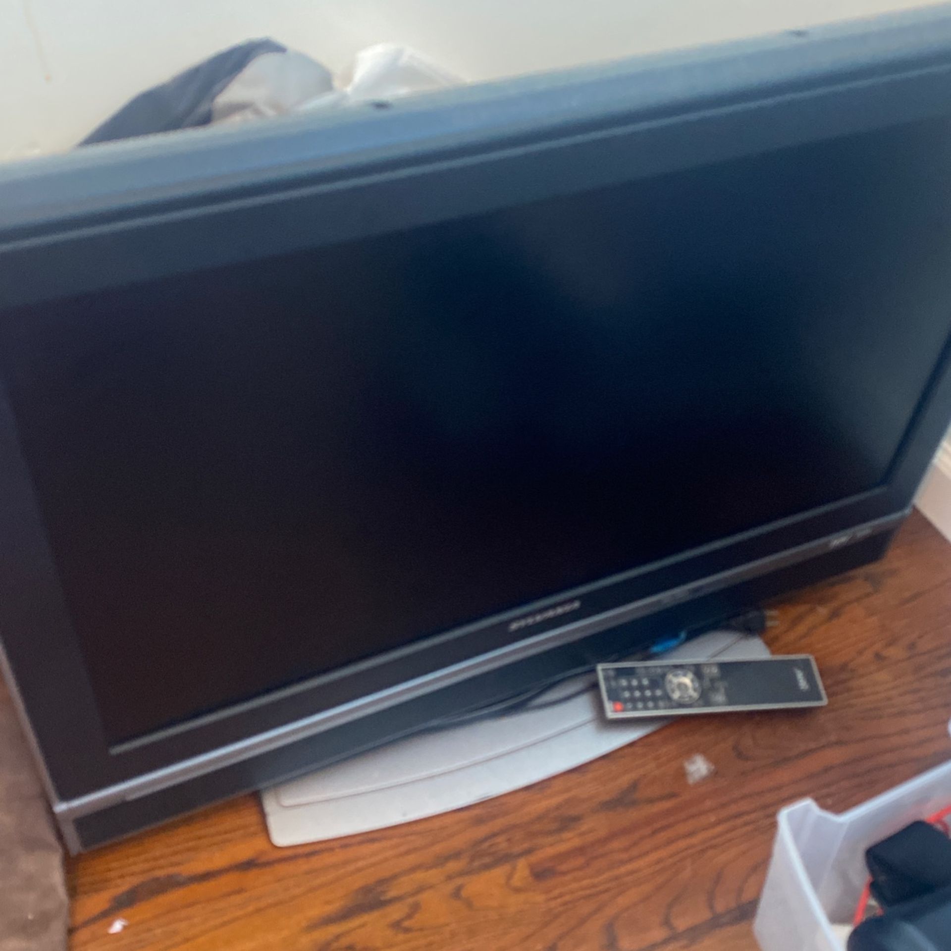 TV