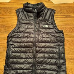 The North Face ThermoBall Vest Black Quilted  Men's M