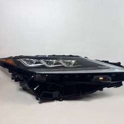 2020 - 2022 LEXUS RX350 TRIPLE BEAM RH PASSENGER SIDE HEADLIGHT  OEM