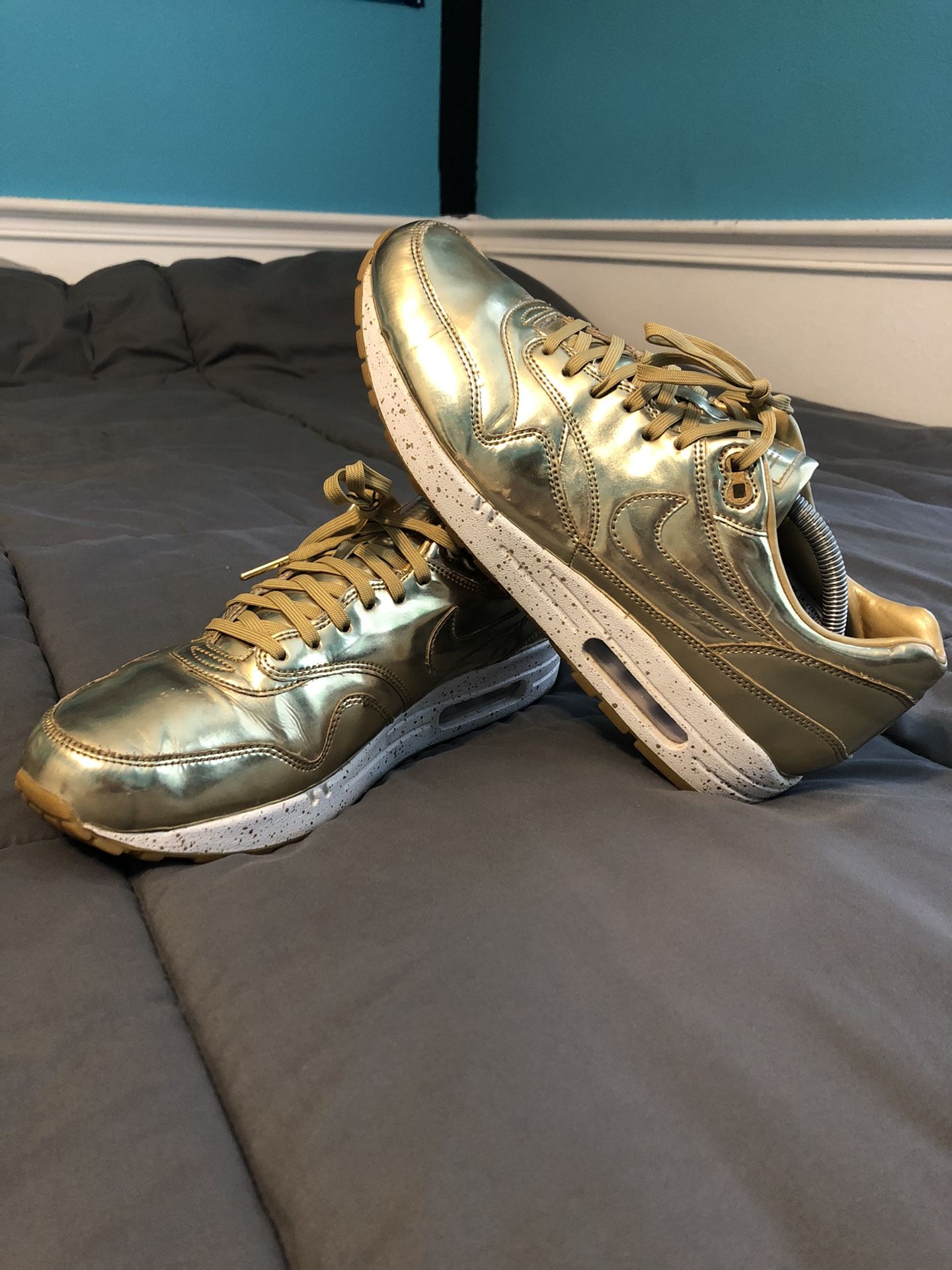 Molestia grua Sur oeste Nike Air Max 1 “Liquid Gold” for Sale in Wesley Chapel, FL - OfferUp