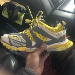 Balenciaga Track