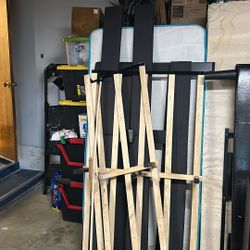 Queen Bed With Bed Frame