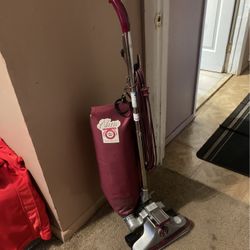  Royal Limited Addition Vacuum Cleaner 