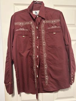 Men's Western Embroidered Button-Up Shirt Size M