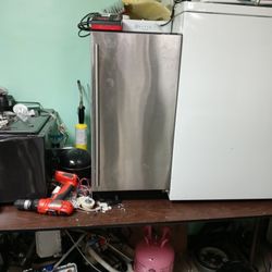 Small Refrigerators, Mini Refrigerators, And Much More Home Appliances For Sale At A Low Price.