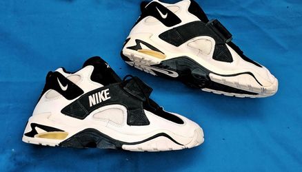 **NEW IN BOX** Retro 1995 Nike Air Turmoil