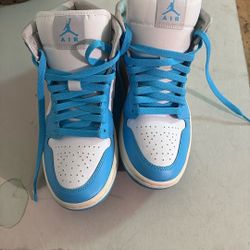 Nike Air Jordan 1 Mid