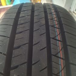 265/40 R22 Armstrong Tru-trac Su