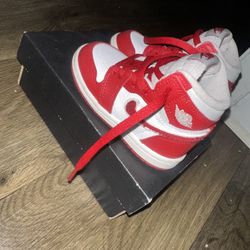 Jordan 1s Toddler