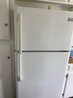 Frigidaire double door Refrigerator for Sale