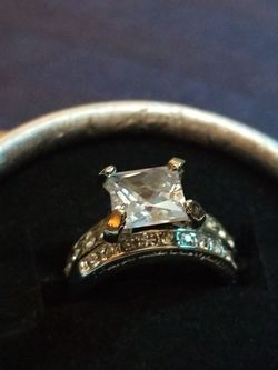 Gorgeous princess cut wedding engagement promises ring size 6.5