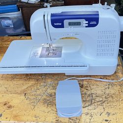 Brother CS6000I Computerized Sewing Machine Power cord & Foot Pedal And Quilting Table Like New