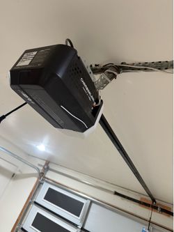 Garage door opener