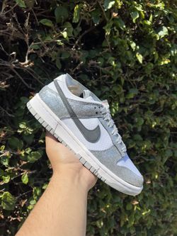 Nike Dunk Low Golden Gal