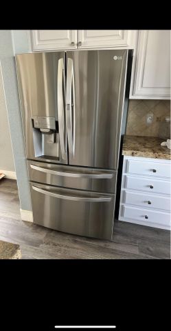 Works well besides ice maker isn’t working 850