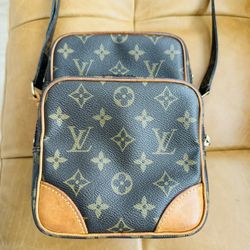 Louis Vuitton Amazon Crossbody 