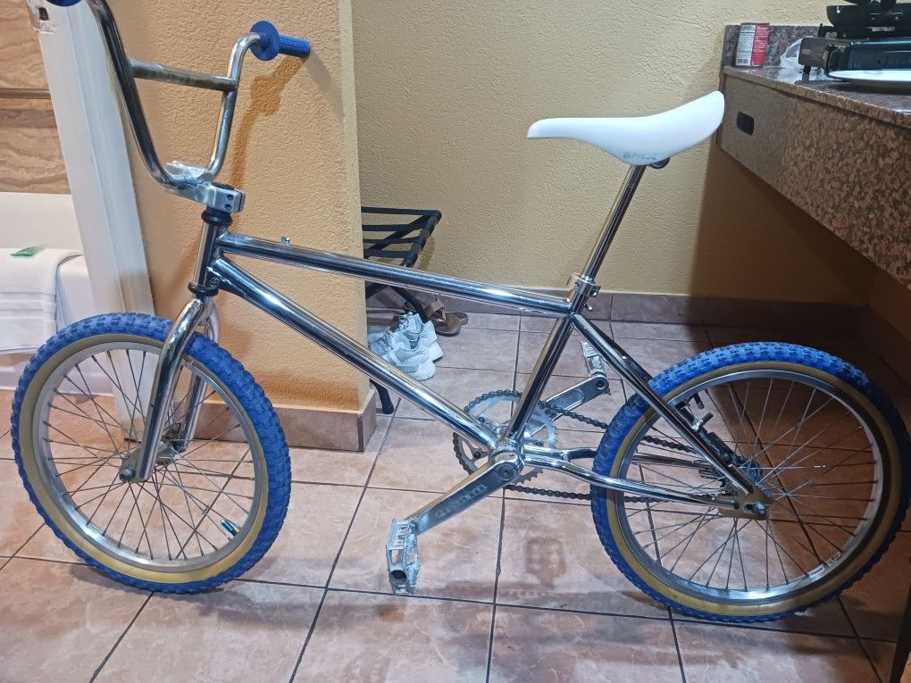 REDLINE 20" Freestyle BMX