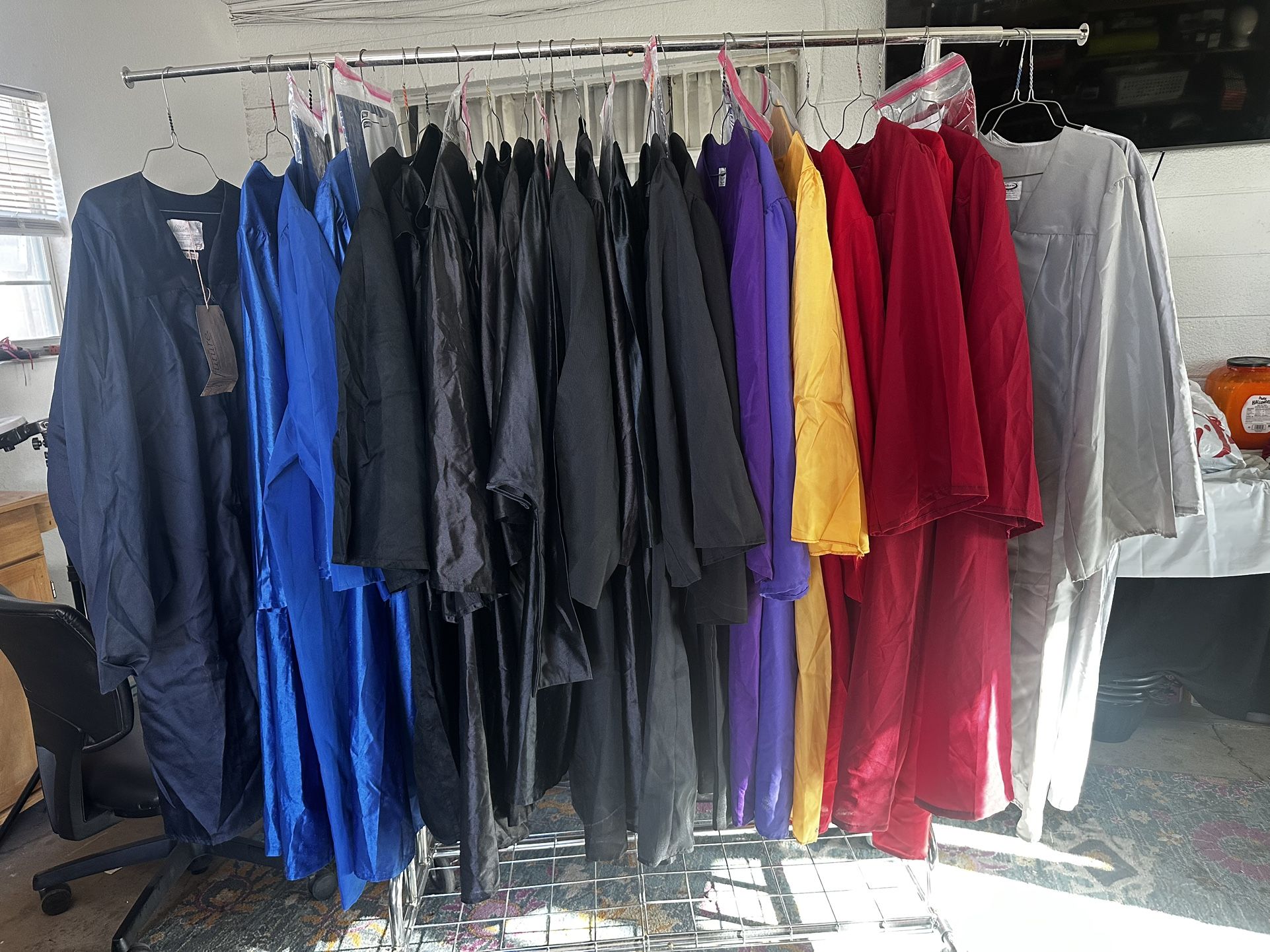 cap and gown $20 c /u