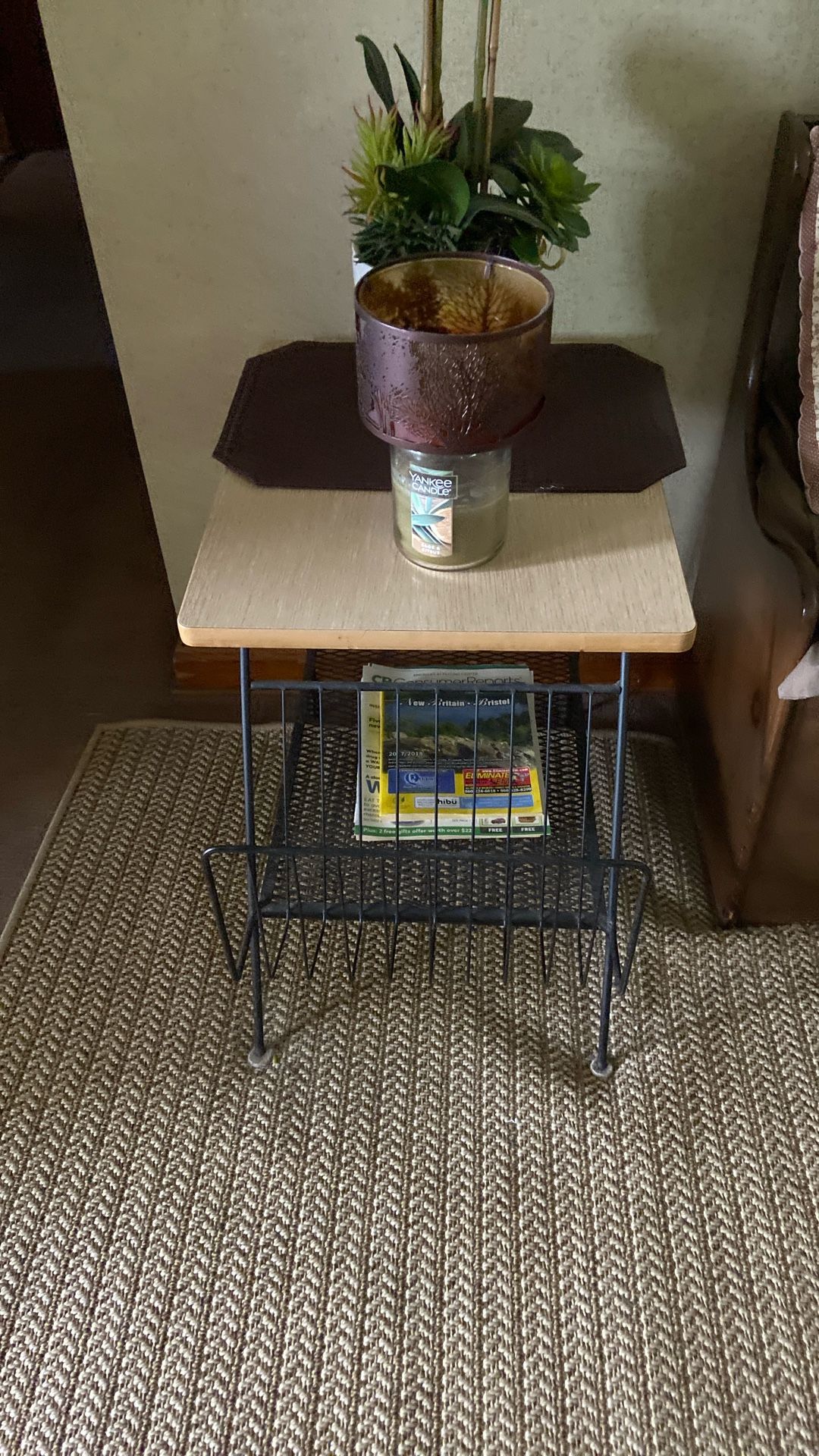 table book stand
