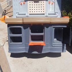The Home Depot Tool Bench ( No Tools)