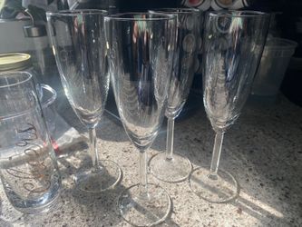 CHAMPAGNE GLASS SETS