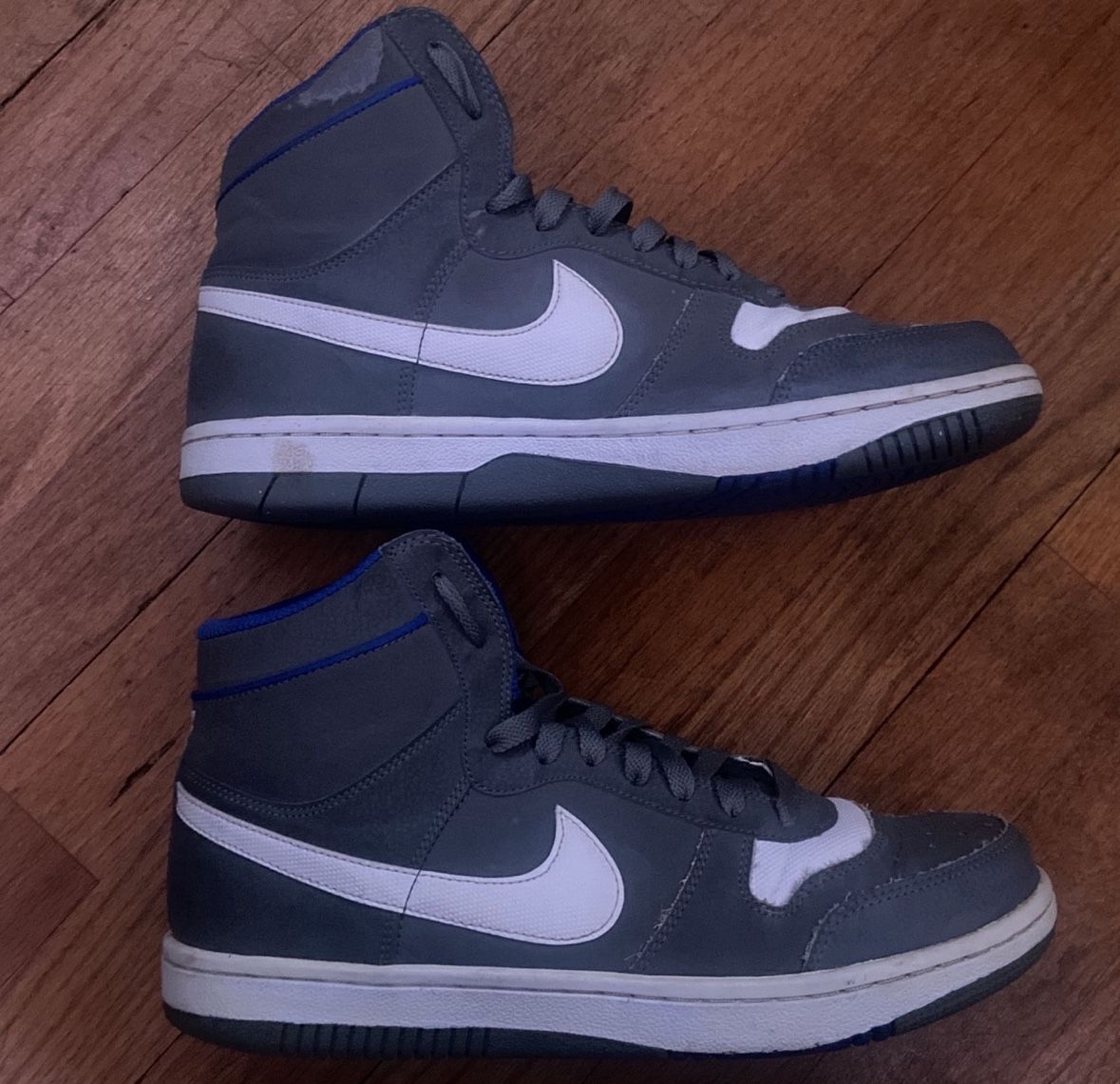 Nike shoes