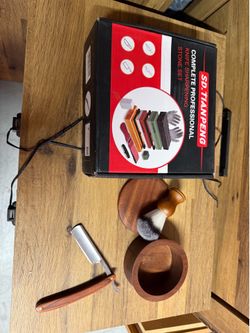 Shaving kit