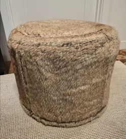 Lovesac Squattoman Ottoman Pouf - Brown Faux Fur - Excellent Cond. - 20 Inch