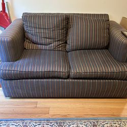 Love Seat With Pull Out Bed