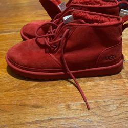 UGG Mens Neumel Suede Chukka Boots New Red Size 11