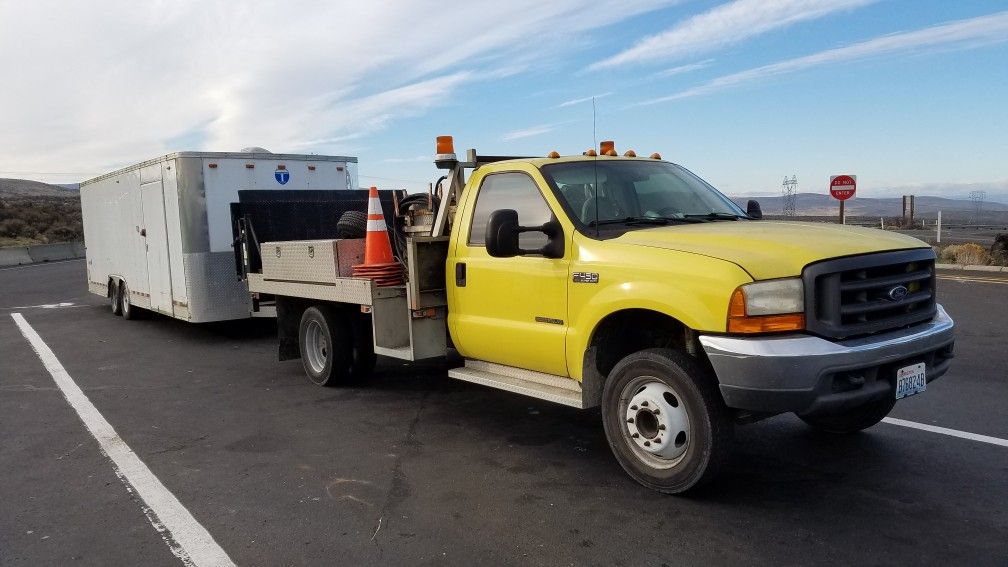 Ford F450 work truck w/Tommy lifts & Fueling