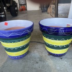 2 Ceramic Flower Pots