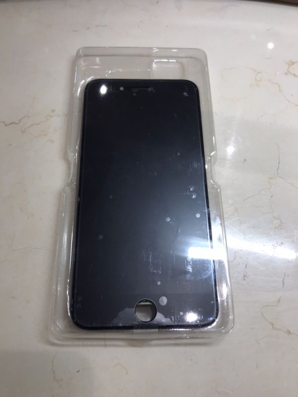 Iphone 7plus oem original screen.Free install.