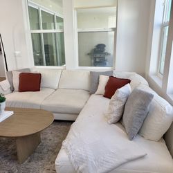 West Elm Haven 106’ Sectional Chaise Couch