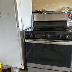 Refrigerator And Stove 