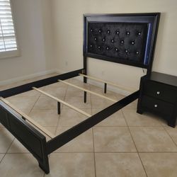 Brand New 4 Pcs Bedroom Set (Bed, 1 Night, Dresser & Mirror) Q: $870 King: $939