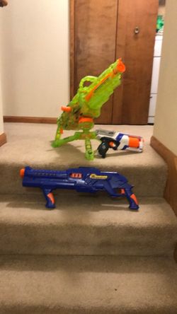 Nerf Sonic Green Vulcan And Nerf And Strike Strongarm