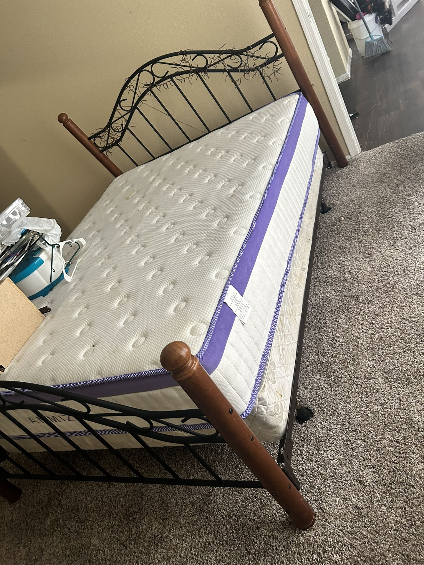 Queen Bed With Frame And Headboard And Footboard