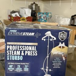 Conair Full Size Garment Steamer for Clothes, Electric Turbo Extreme Steam 1875W