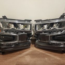 2019 + Chevrolet Silverado RH and LF Headlight.