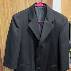 Like New 12 And 16 Husky Black Jackets BOYS SALE. $13. Any One 🍀