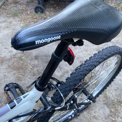 Mongoose 6061 Aluminum Ledge 2.1 BIKE Need Repair Or For Parts for Sale in Newport News VA OfferUp