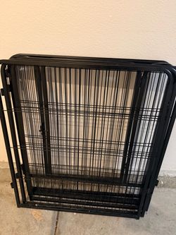 Black Metal Wire Dog Play Pen 8 Panels with stakes