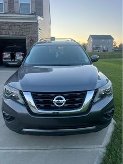 2018 Nissan pathfinder