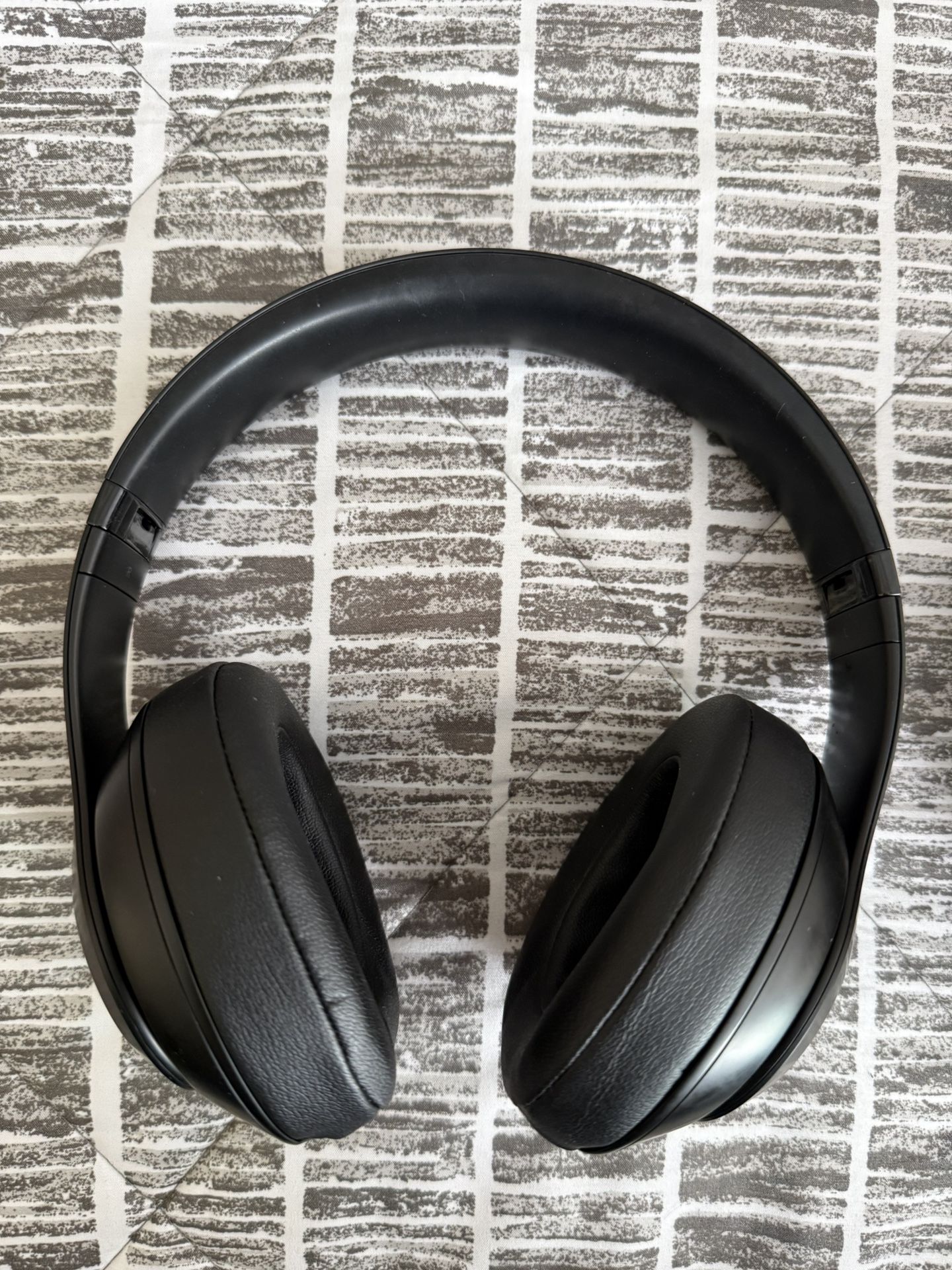 Beats Studio 3
