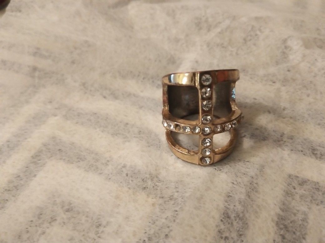 Cross Ring