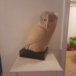 Vintage Austin Owl Sculpture  1982