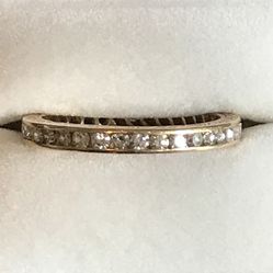 Eternity band 14 K and diamond
