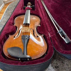 Viola 15” with case and bow