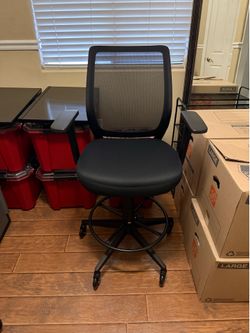 Staples Draftsman Stool